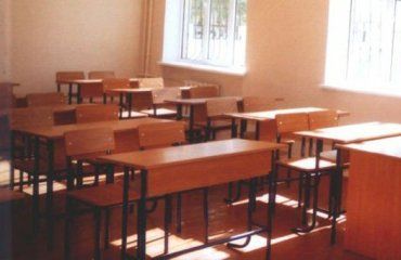 Карантин в школах Донецка продлится ориентировочно до 20 декабря