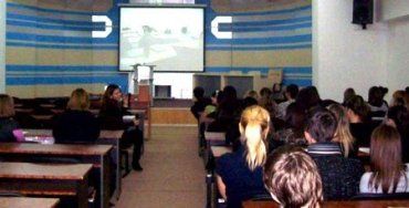 Студенты ЗакГУ проводят открытую интернет-лекцию с американским университетом