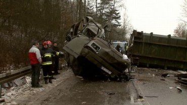 3 человека погибли и 11 получили ранения в ДТП в Польше