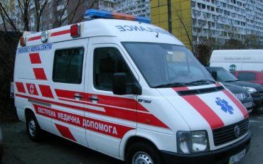 В Харькове мужчина открыл стрельбу по людям, трое в больнице