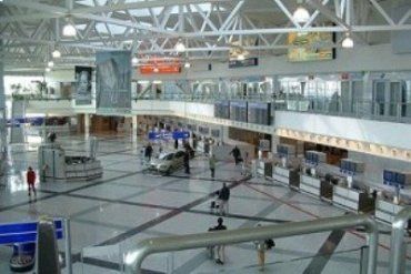 Полиция поймала террориста, угрожающего взорвать самолеты в аэропорту Будапешта