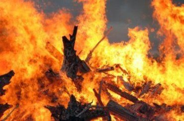 В селе Синевир МЧСники потушили пожар дома