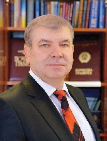 Віктор Швець - суддя Вищого Господарського суду України.