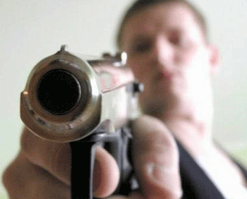 48-летний буковинец застрелил 22-летнего юношу