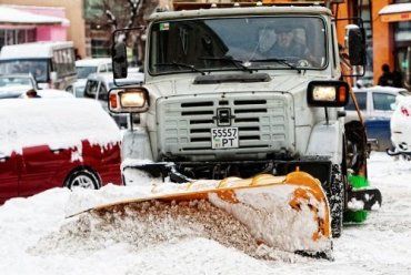 За последние сутки в Ужгороде выпало около 40 см снега