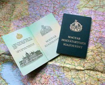 В Закарпатье СБУ начало вызывать на допрос людей, получивших паспорт Венгрии