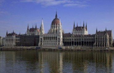 Жители Закарпатья кинулись за венгерскими паспортами