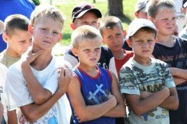 Столичные организации закупили услуги оздоровления детей в лагере на Закарпатье