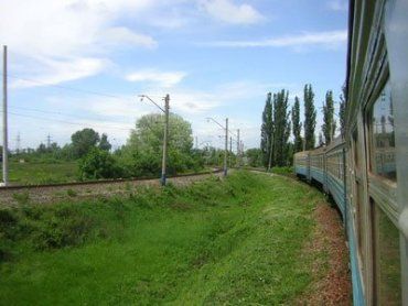 В Чоп ежедневно с соседних Венгрии и Словакии заезжают 6 электричек и два поезда