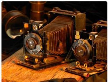 Закарпатские таможенники не разрешили итальянцу вывести старинный фотоаппарат