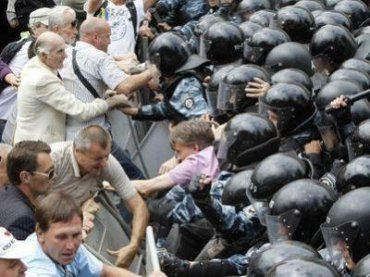 БЮТовец из Закарпатья пострадал в Киеве во время митинга на День Независимости