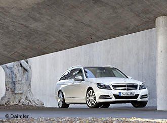 Mercedes C-Klasse нового покоління стане більш шляхетним, спортивним, розкішним