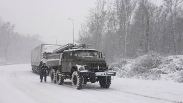 Рух автотранспорту обмежено на дорогах України