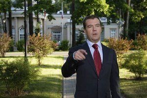 Резкие заявления Медведева удивили даже многих россиян
