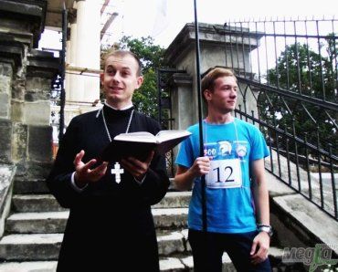 Почався марафон з настанов отця Ярослава Данка