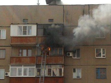 В Ужгороде горел балкон в "хрущевке"