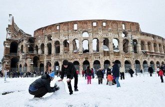 В Италии из-за сильного снегопада прекратили работу все музеи