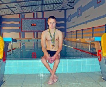Алексей Русов занял 4 место на ЧУ по плаванию среди взрослых