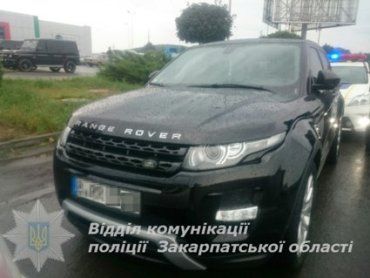В Мукачево задержали угнанный в Германии "Range rover"