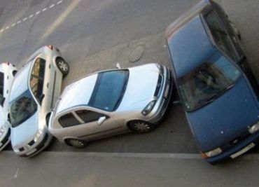 В Ужгороде нужно парковаться по правилам!