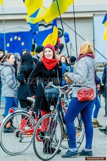 Выпускникам вузов будет не легче – украинские дипломы Европа не признаёт