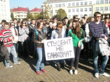 В Закарпатье студенты не поверили президенту Украины