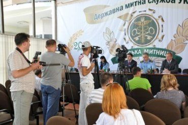 В Ужгороде состоялся брифинг с руководством Чопской таможни