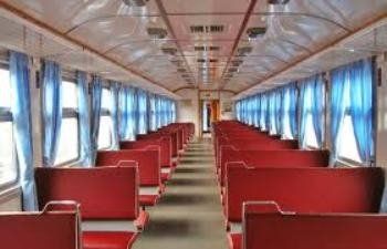 В Закарпатье железнодорожникам лучше дома спать, чем возить пустые вагоны