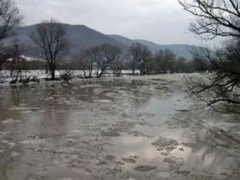 Наводнение Закарпатью пока не угрожает