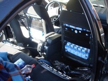 На Закарпатье пограничники обнаружили у румына сигареты в двойном дне машины