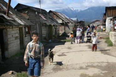 В Ужгородском районе обучат всех цыган работать на земле