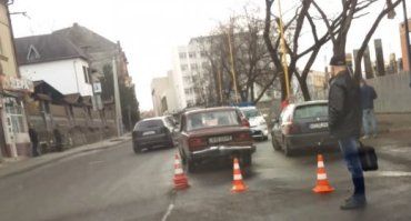 В Ужгороді — потрійна ДТП