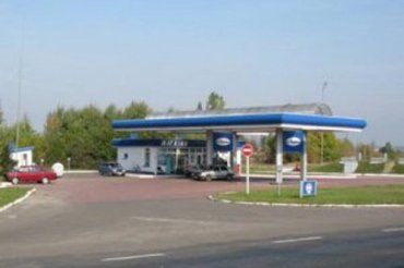 Закарпатнефтепродукт-Мукачево подняла стоимость бензинов