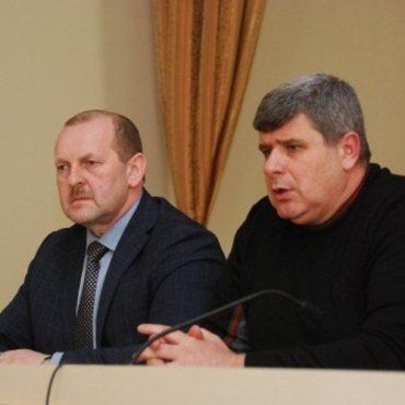 Сергей Шаранич с Василием Игнатко пришел на встречу с общиной