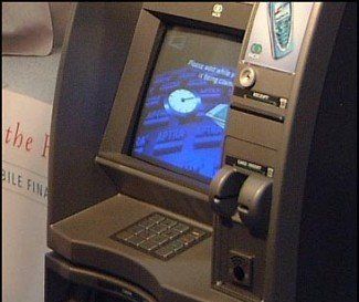 Одесситы украли из банкомата 100 тыс грн