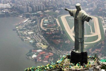 Чемпионат мира по футболу в Бразилии обойдется в $14 млрд