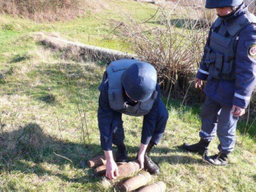 В Ужородском районе уничтожено семь артиллерийских снарядов