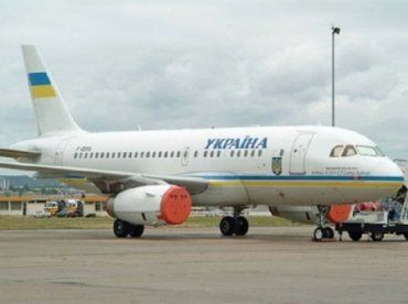 Инцидент с самолетом Виктора Януковича расследуют