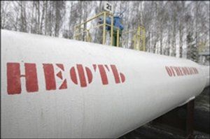 В Свалявском районе подростки разбирают нефтепровод на металлолом