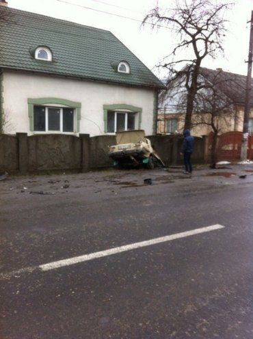 ДТП произошло сегодня примерно в 13 часов на центральной дороге Буштино