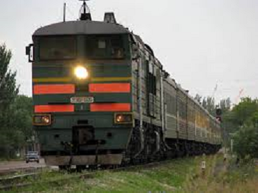 Поезд "Ужгород–Харьков" переехал двух закарпатцев