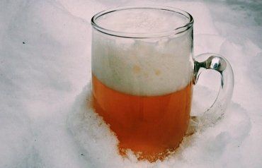 На Закарпатье сварили пиво со снега