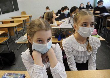 С 21 декабря в школах Мукачево также вводят карантин