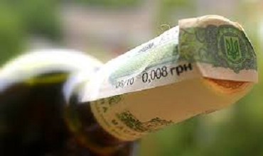 Правительство поддержало увеличение алкогольных и табачных акцизов