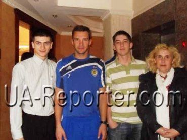 В Ужгороде перед матчем удалось взять интервью у Шевченко