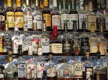 В Украине снова подорожает алкоголь