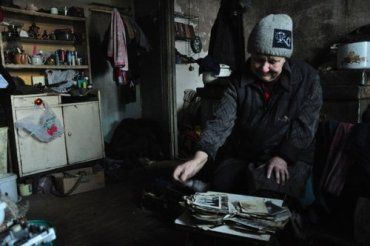 За чертой бедности остались миллионы жителей Украины
