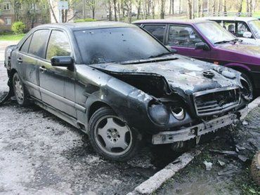 В Тячевском районе сгорел автомобиль Mercedes-Benz Actros