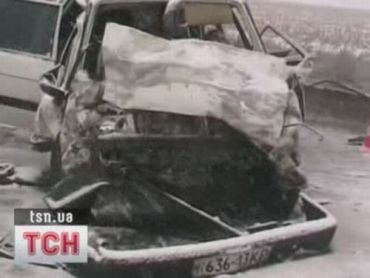 26-го ноября в Смилянском районе Черкасчины, на 213 километре автодороги Смела – Каменка погибли 5 людей