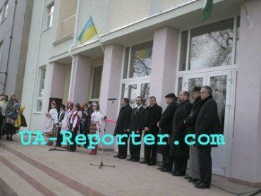 В Ужгороде состоялось торжественное открытие второго корпуса школы №10.